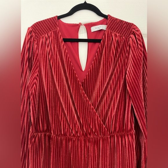 Ali & Jay velvet jumpsuit Samantha size M brick red Anthropologie - Picture 6 of 11
